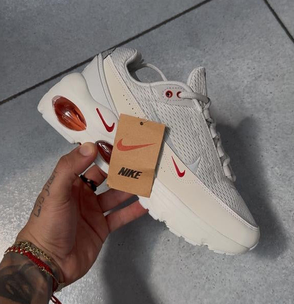 Air Max Plus 2 Gris Rojo