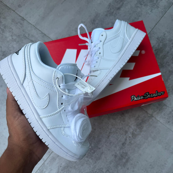 Travis Low Blanca