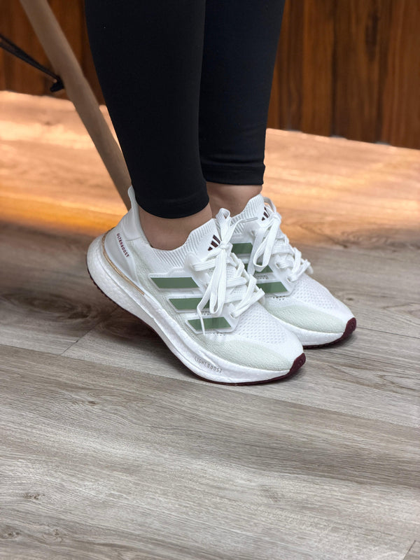 Ultraboost blanco verde